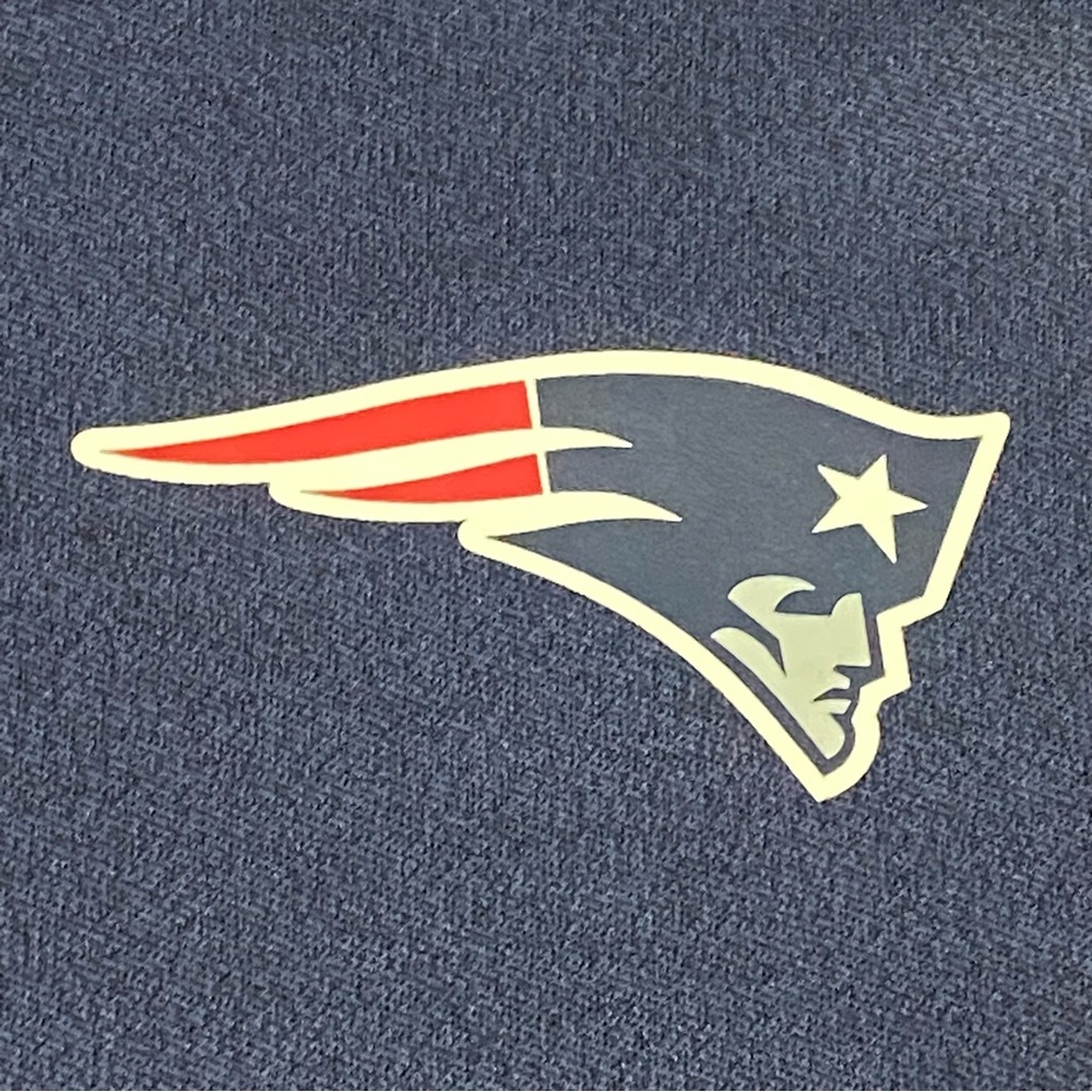 Nike Dri-Fit Pullover Men XL Blue New England Patriots Logo 1/4 Zip Lightweight